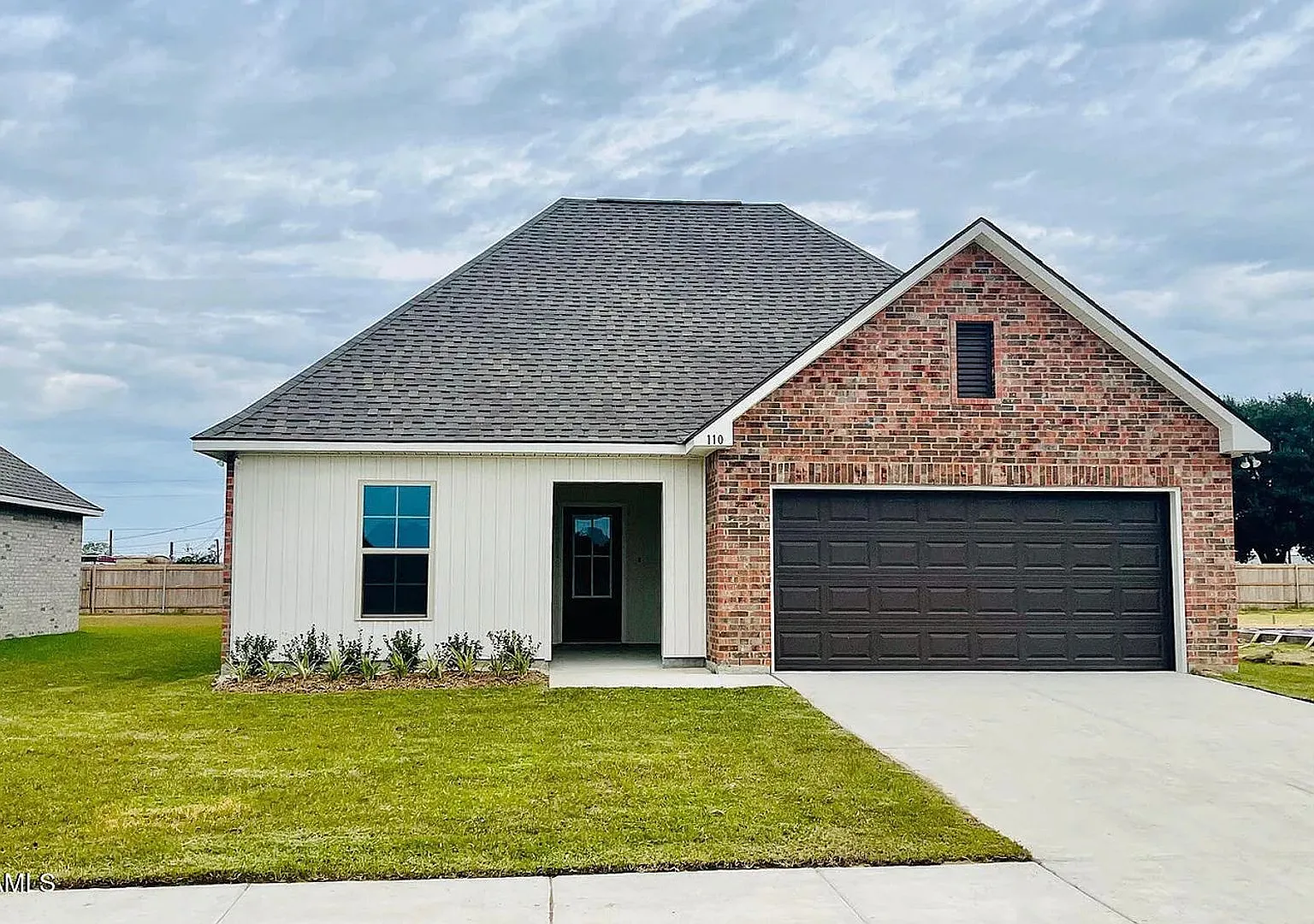 Brand New Home in Scott, LA!! — Photo 1