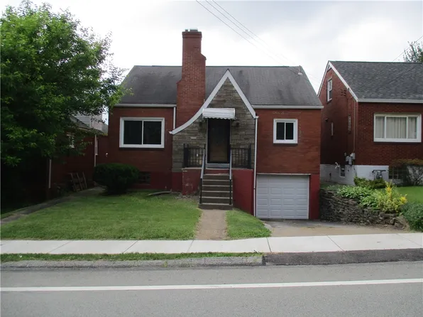 303 Commonwealth Ave, Duquesne, PA 15110
