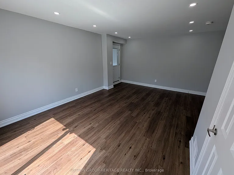 2 Doerr Rd #BASEMENT — Photo 8