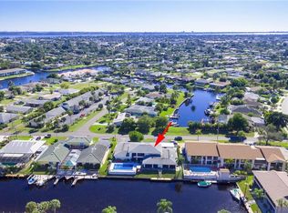 1011 SE 40th St #1, Cape Coral, FL 33904