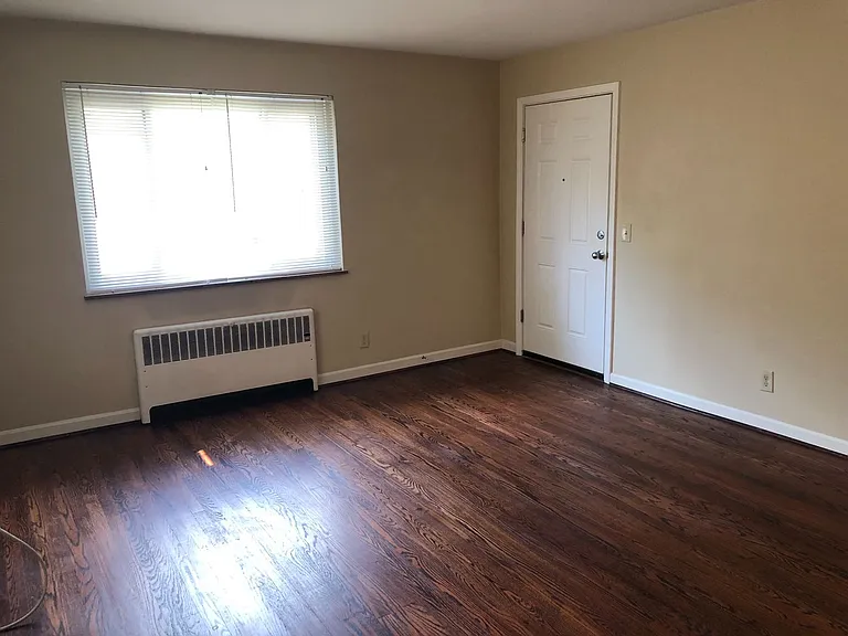 6239 Corbly St — Photo 5