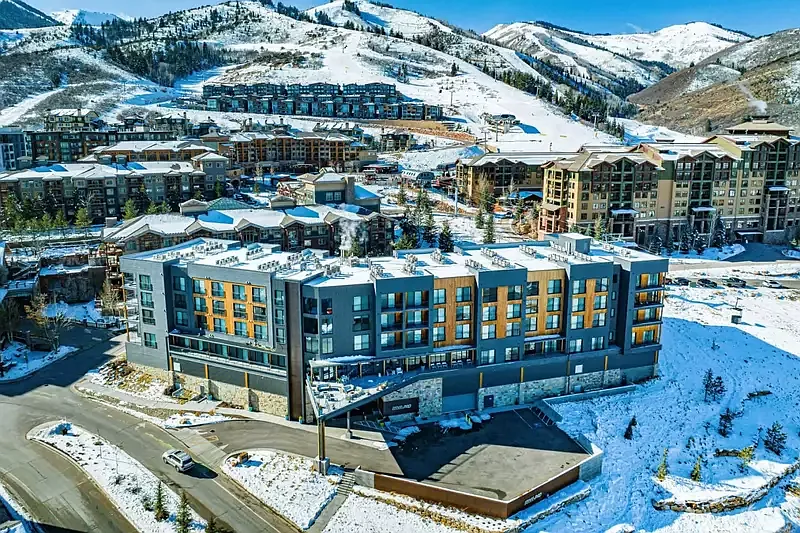 2670 W Canyons Resort Dr #219