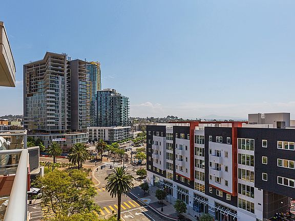 2nd image of 206 Park Blvd Unit 805