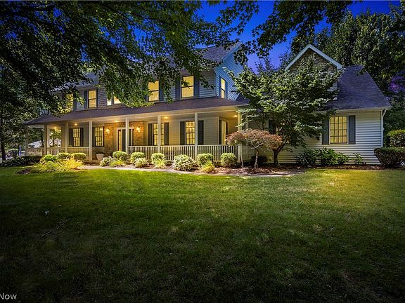 2nd image of 38799 Arbor Ct