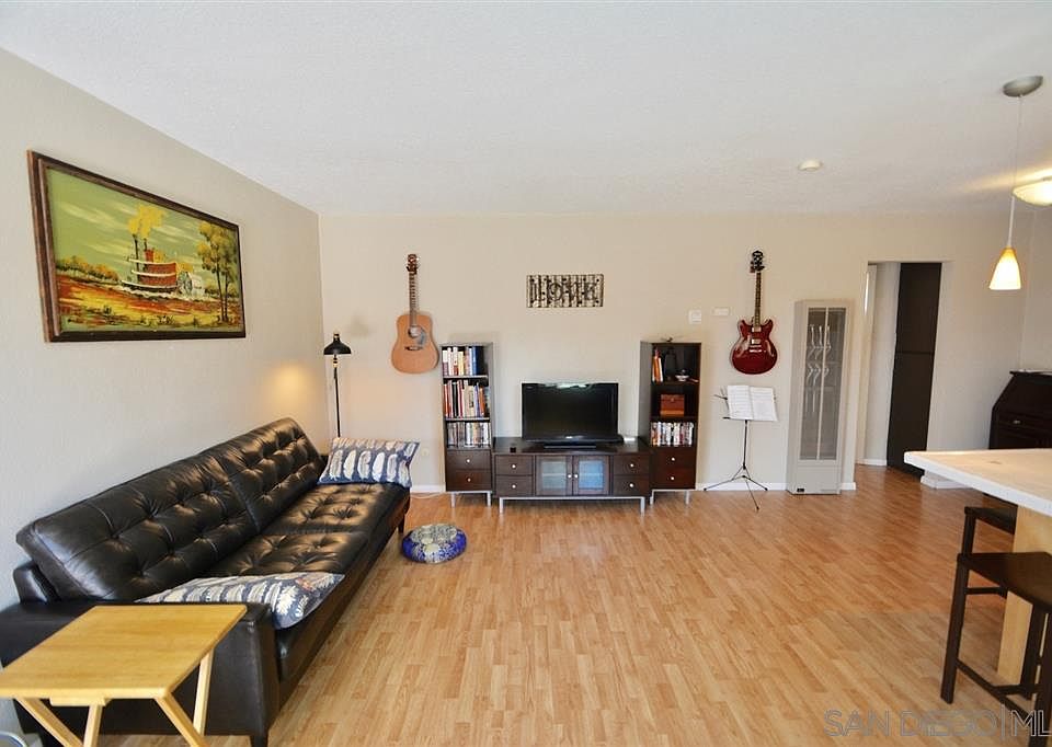 1st image of 4631 Mississippi St Unit 3