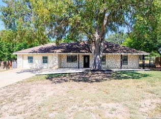 1716 Silver Saddle, Kerrville, TX 78028