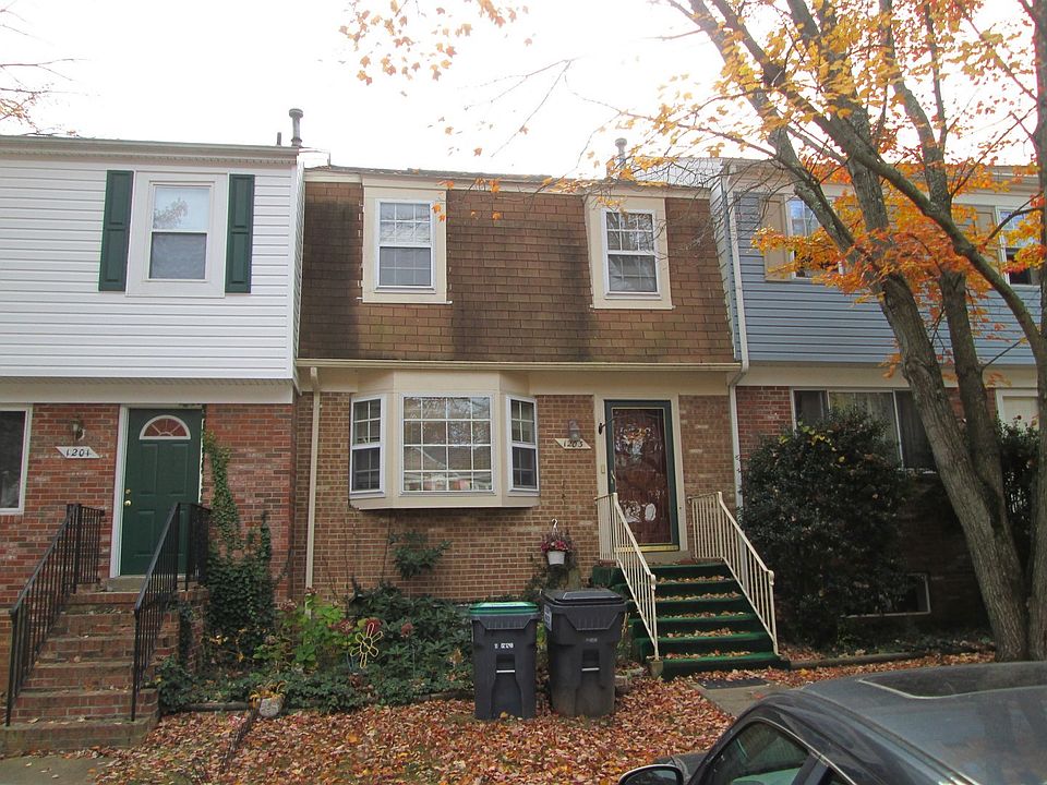 1st image of 1203 Thomas Jefferson Pl