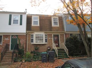 1203 Thomas Jefferson Pl, Fredericksburg, VA