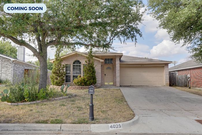 1st image of 4025 Staghorn Cir N