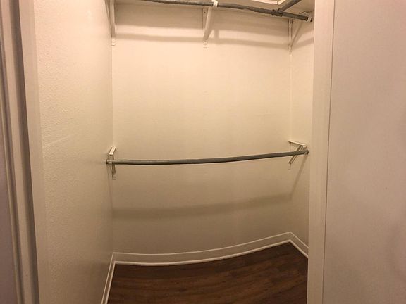 5th image of 9362 Jessica Dr