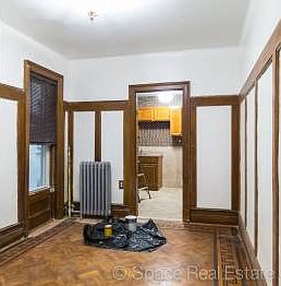 4th image of 1524 Bedford Ave APT 2L