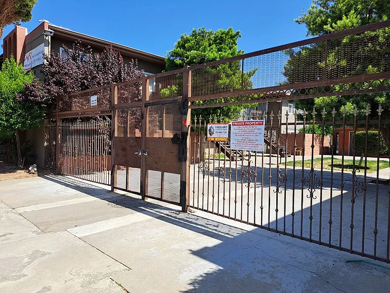 1331-1349 E San Bruno Ave — Photo 3