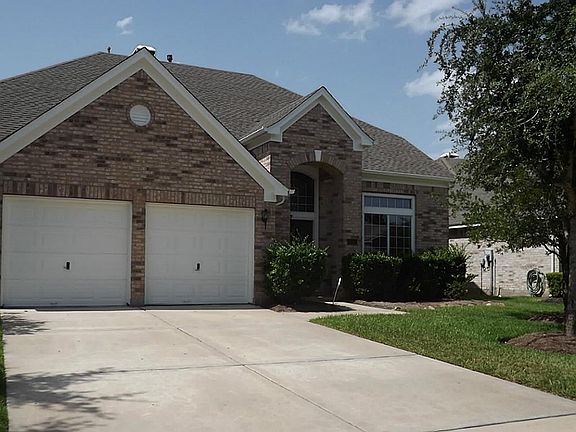 2nd image of 15407 Cumberland Oak Way