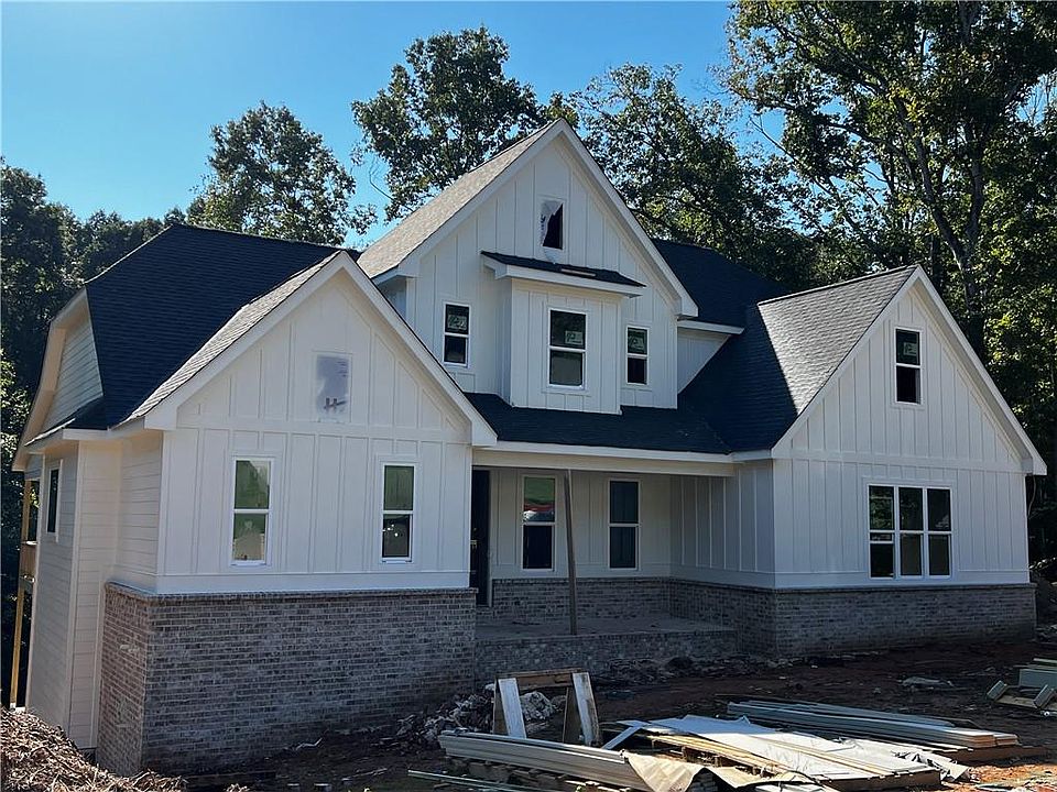 1st image of 5870 Canterbury Way