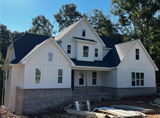 5870 Canterbury Way, Clermont, GA 30527