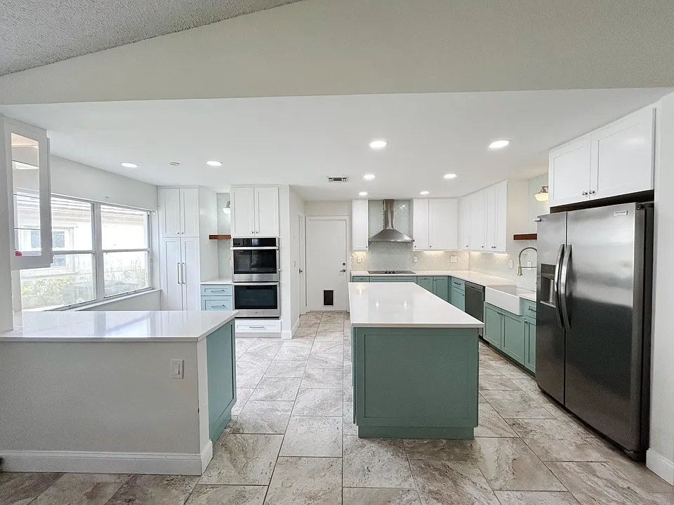 6376 Breckenridge Cir