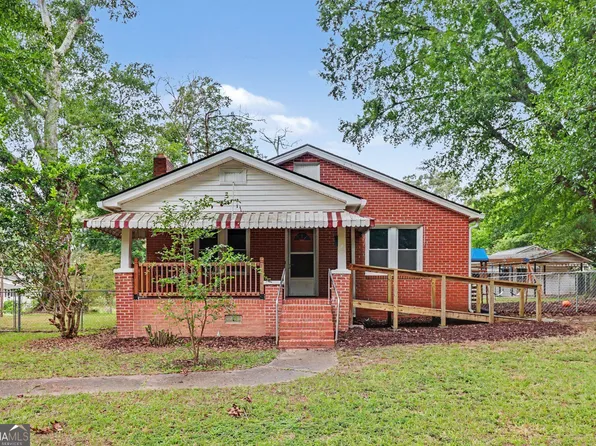 160 Connecticut Ave, Tallapoosa, GA 30176