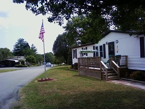1st image of 5898 Ed Ken Dr
