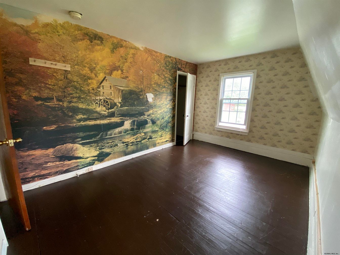 c. 1930 Cute Country Home For Sale in Mineville, NY. 79,900 Sold