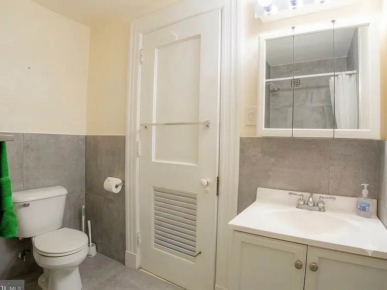 1324 Locust St #817 — Photo 6