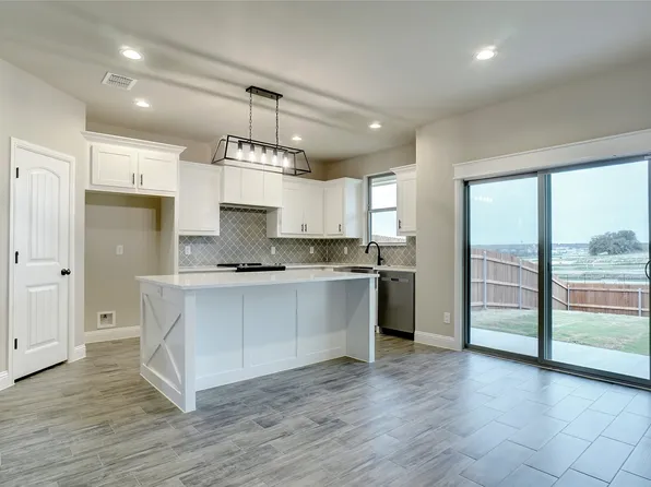 238 Legacy Blvd, Weatherford, TX 76085