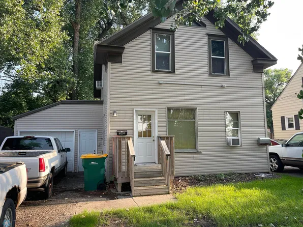 205 1st Ave E, West Fargo, ND 58078