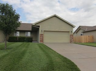 8720 W Havenhurst Ct, Wichita, KS 67205