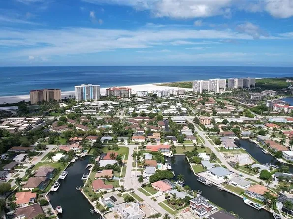 200 Copperfield Ct, Marco Island, FL 34145