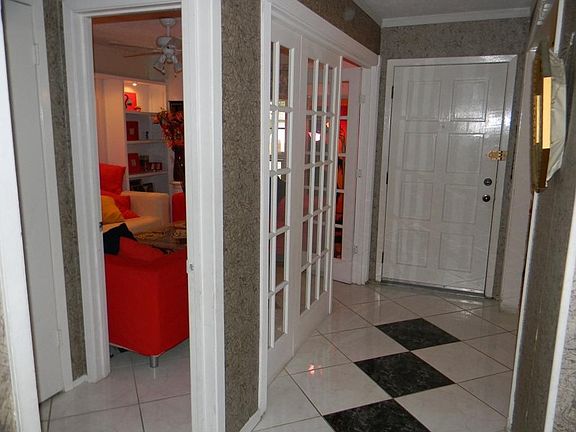 4th image of 14827 Imperial Valley Ct