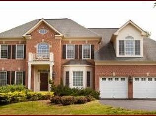 3477 Lloyd Hill Ct, Oakton, VA 22124