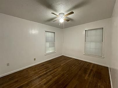 2nd image of 2906 Prescott St