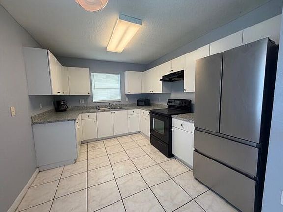 4th image of 3282 NW 75th Way