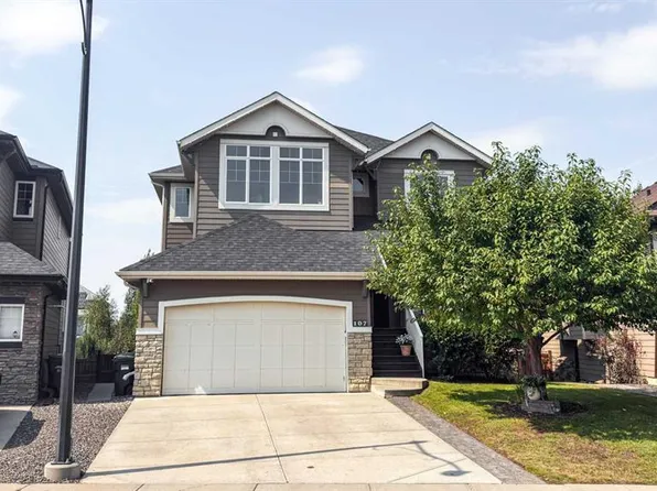 107 W Auburn Sound Cv SE, Calgary, AB T3M 0G6