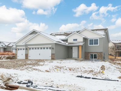 613 Hawthorne Ln, Watertown, MN, 55388