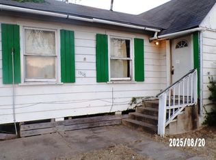 1306 N Tyler St, Beeville, TX 78102
