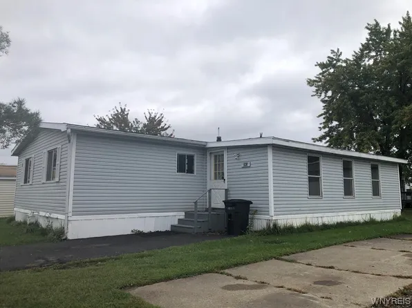6035 S Transit Rd #263, Lockport, NY 14094