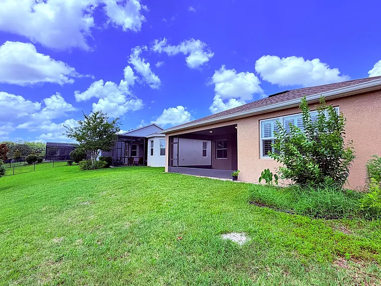 1102 S Victoria Hills Dr S — Photo 5