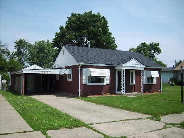 2nd image of 2614 Sibley Ave