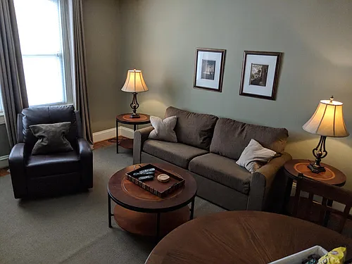 725 Graydon Ave #3 Photo 1