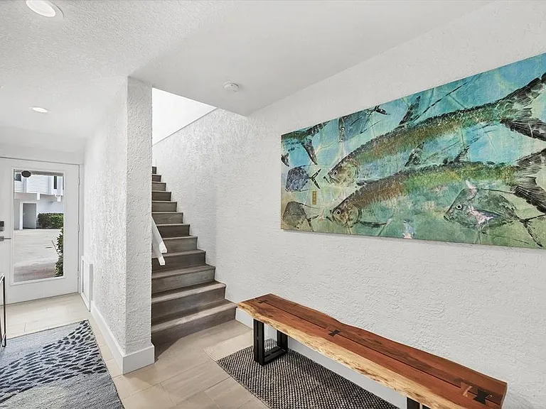 8234 Harborside Cir — Photo 2