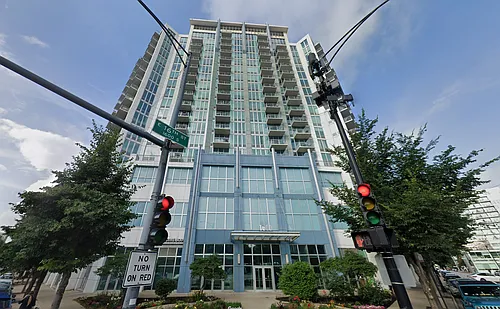 1600 S Indiana Ave Photo 1