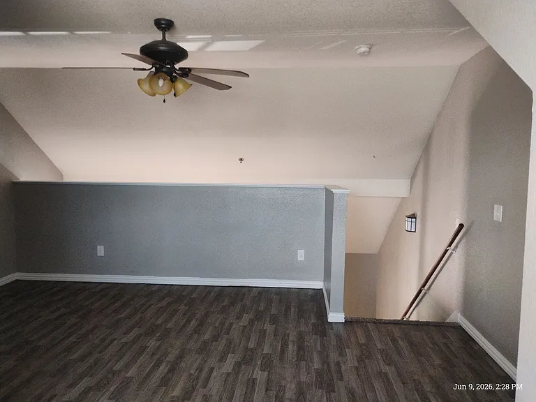 Lacy Loft — Photo 28