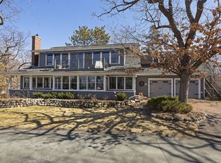 42 Neptune St, Saint Paul, MN 55115