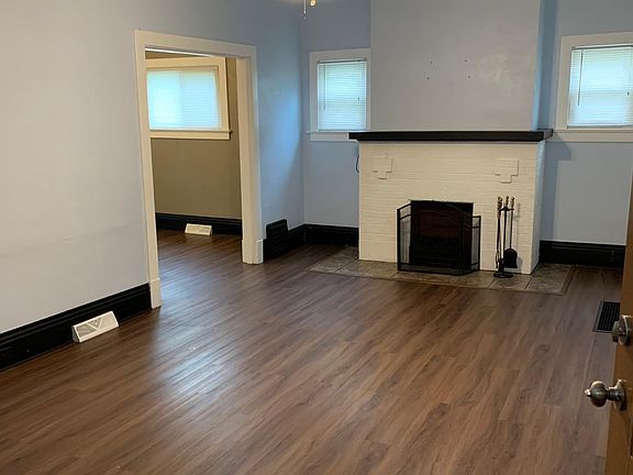 2nd image of 219 Center Ave