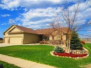 1st image of 3112 W Courtyard Ln