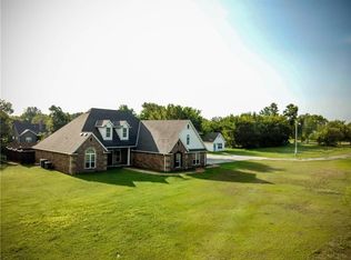 1007 N 4th Ave, Stroud, OK 74079