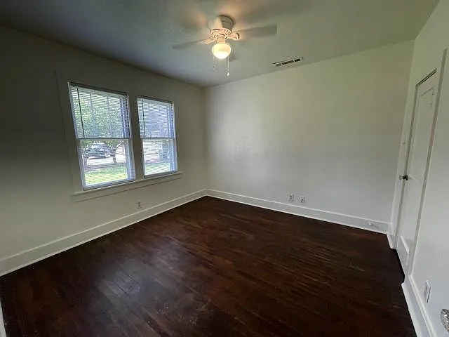 2036 N Birch Ave — Photo 11