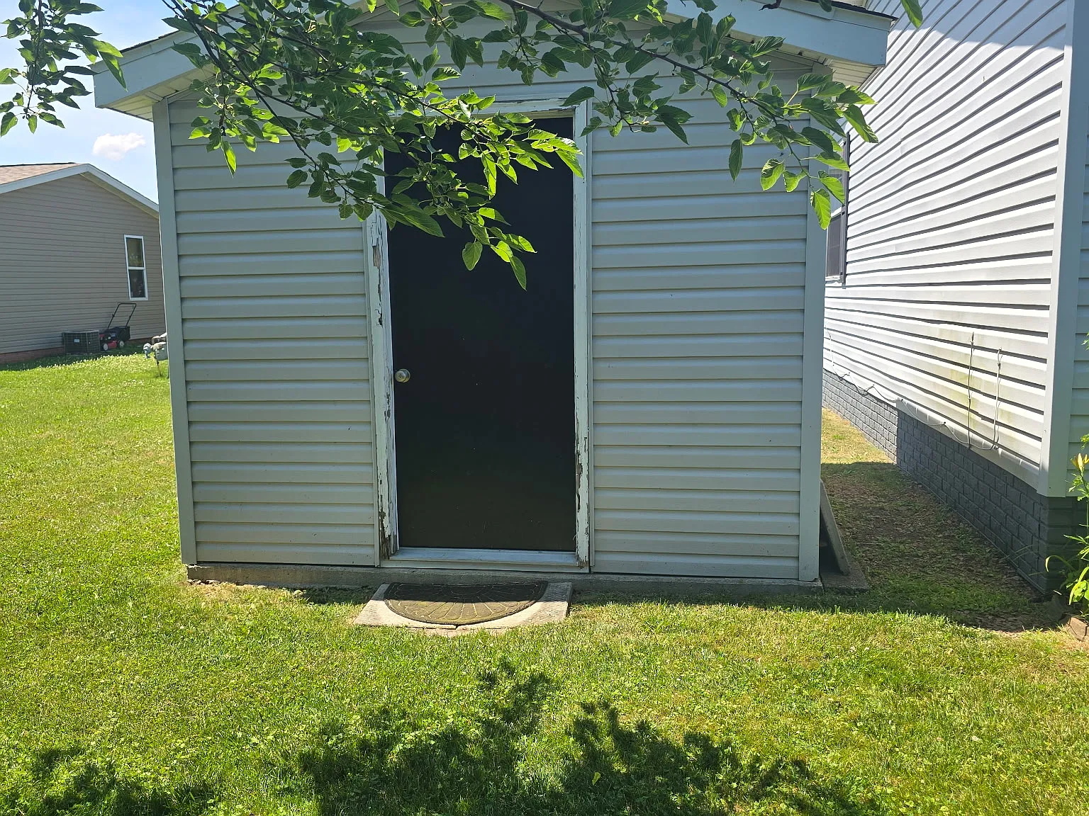 3 bed, 1232 sqft, $1,600 — Photo 4