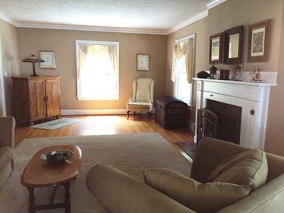5th image of 112 Gorton Avenue