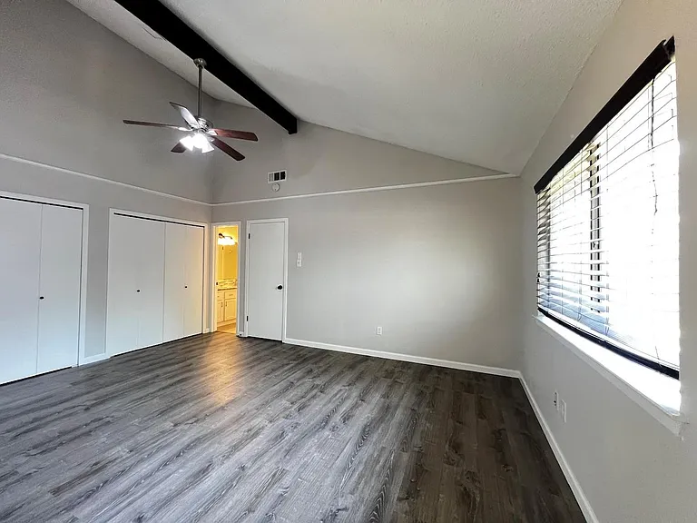 7506 Chelsea Moor #B — Photo 24